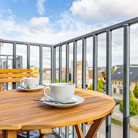 Goode Utsicht - Modern, Mit Weitsicht In Der *