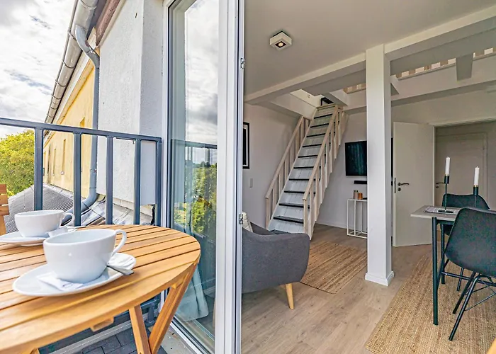 Goode Utsicht - Modern, Mit Weitsicht In Der 아파트 *